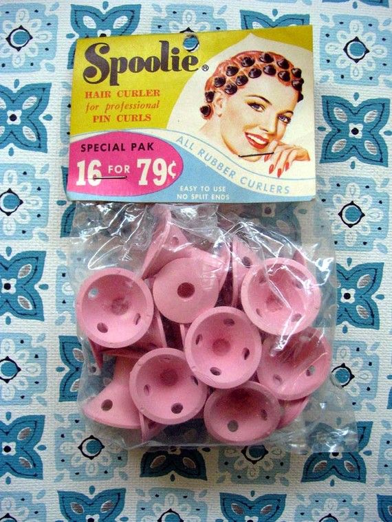 10.-Hair-Curlers_Etsy_dimestorechic.jpg