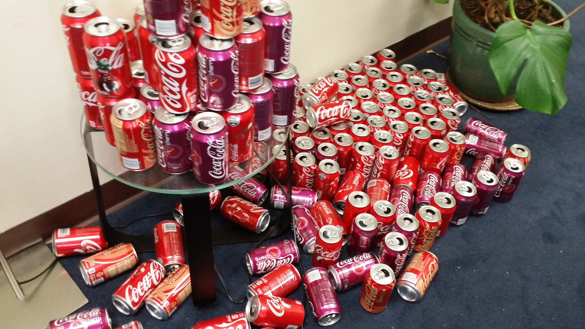 10Cokes2.jpeg