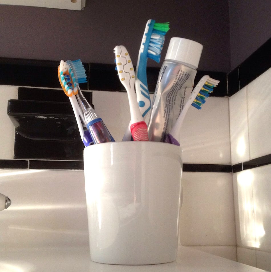 Bathroom Germs: 10 Gross Things You Clean With Everyday