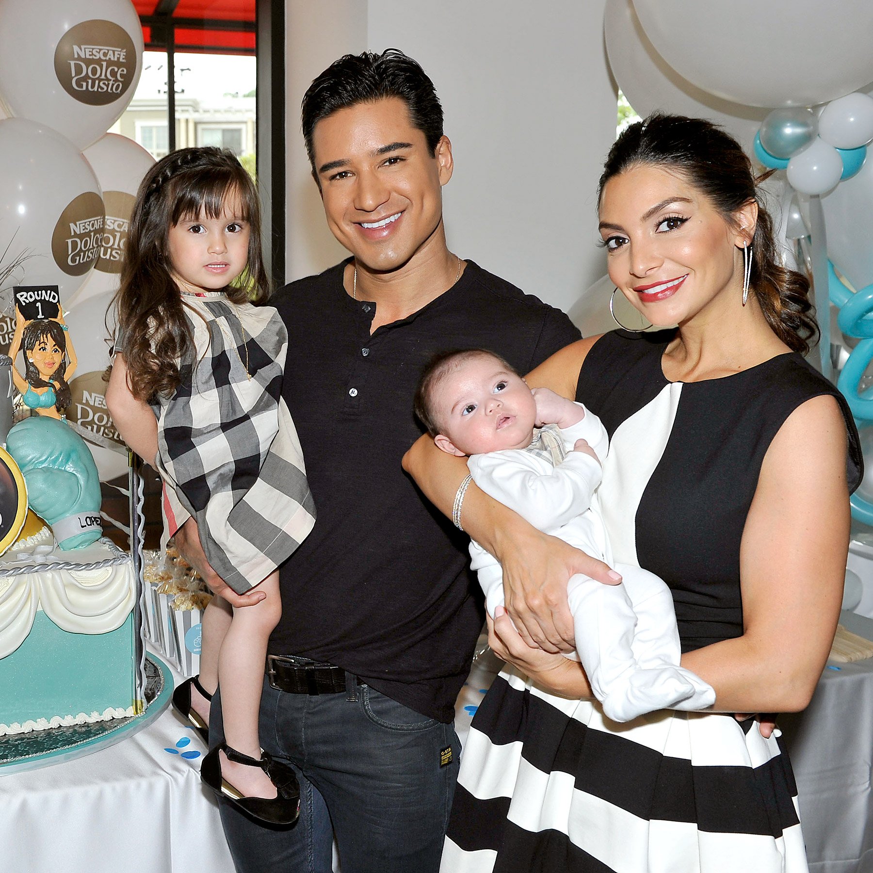 1384880836_gia-dominic-mario-lopez-courtney-mazza-zoom.jpg