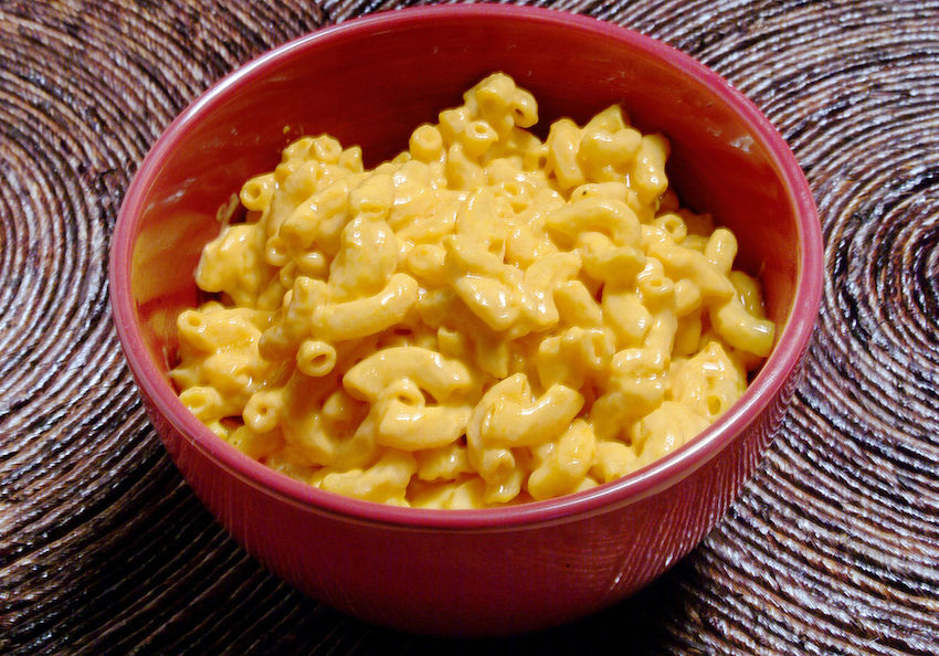 1600px-CHEESESAUCE.jpg