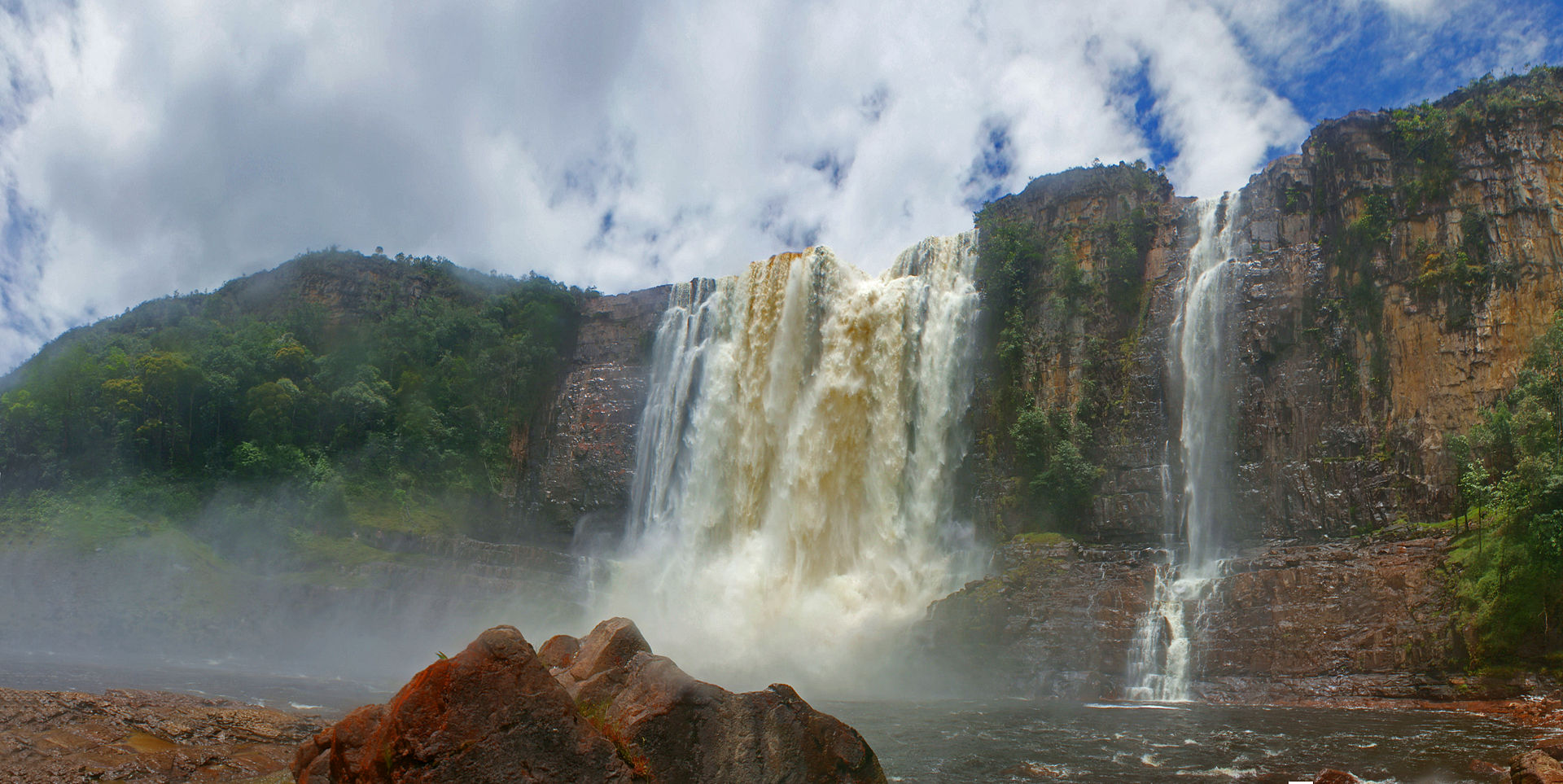 1920px-Chinak-Meru_Aponguao.jpg