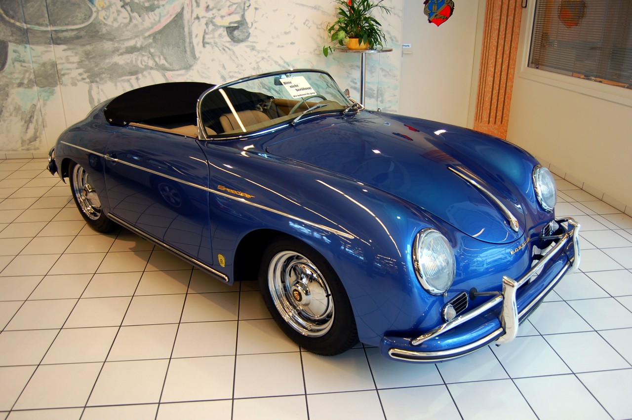 1957_Porsche_356_Speedster_at_Auto_Salon_Singen.jpg