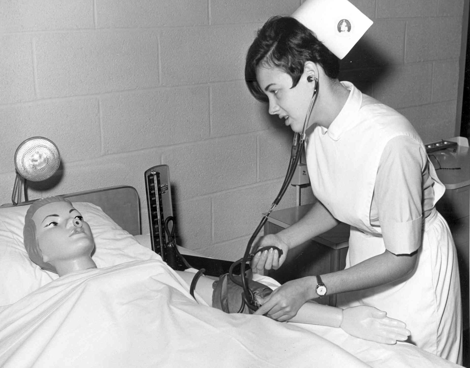 1960s-Nursing1-e1455043131841.jpg