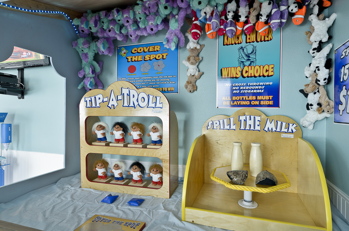 1b.-cottoncandy_room02_web_large.jpg