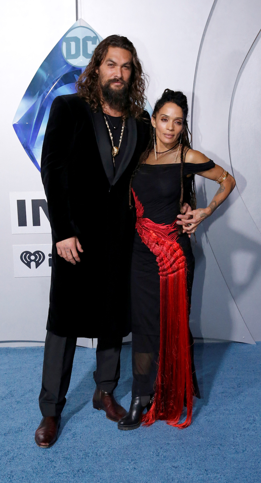 Cast member Momoa and his wife Lisa Bonet pose at the premiere for "Aquaman" in Los Angeles