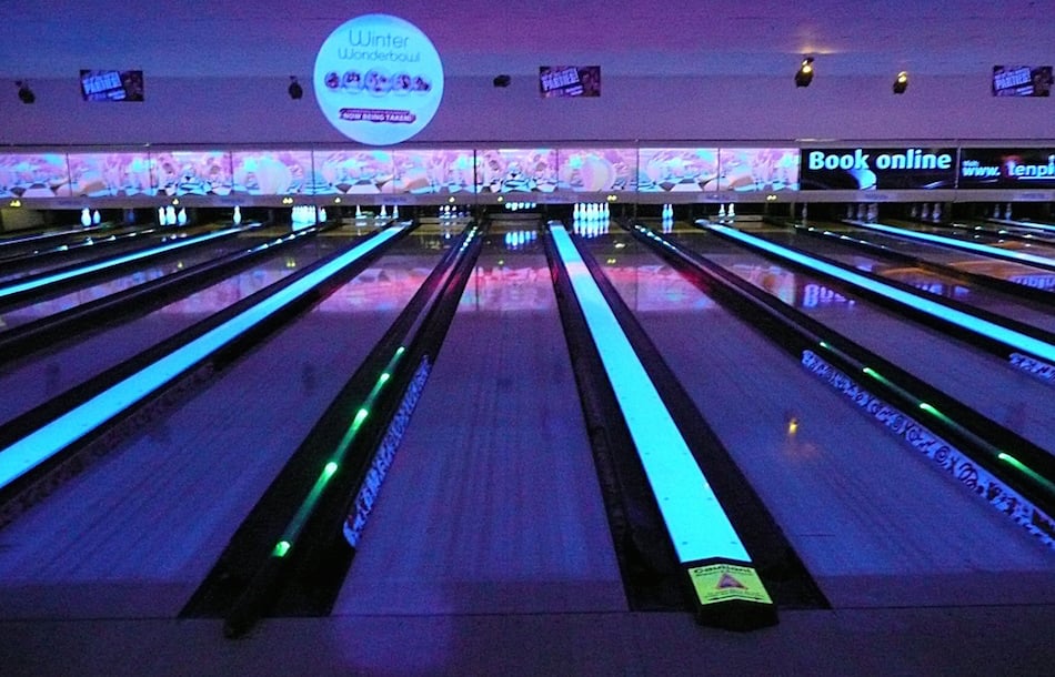2098305067_13743573db_b.jpg