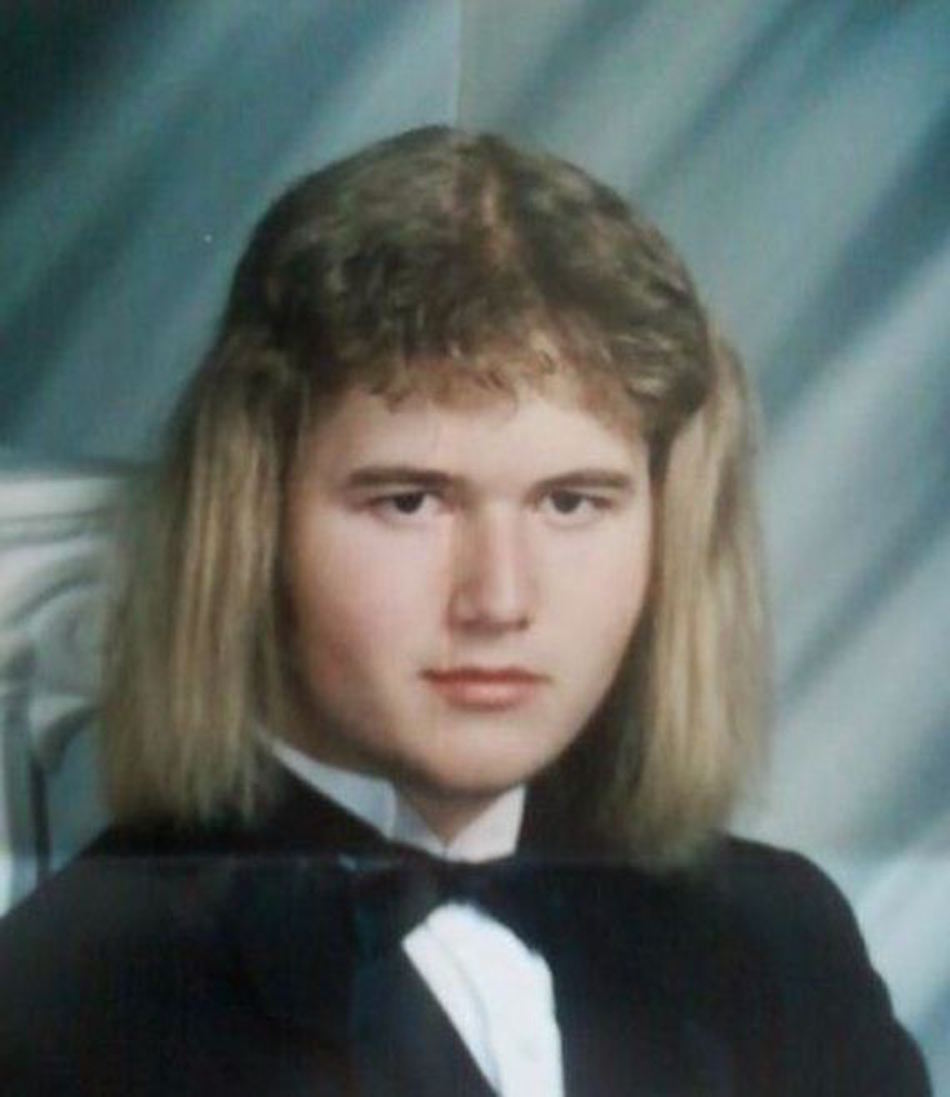 40-100_worst_yearbook_photos.jpg