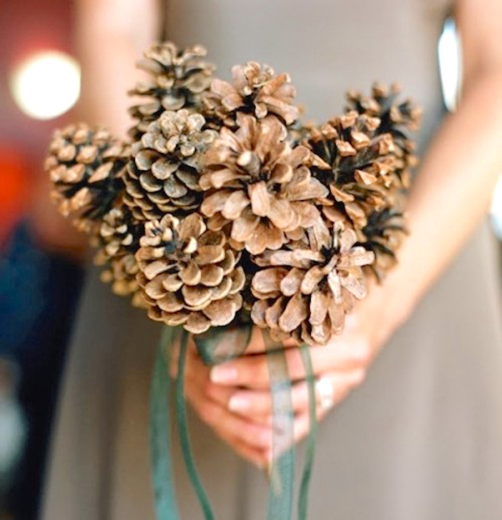 40-unique-and-non-traditional-wedding-bouquets-4-500x518-1.jpg