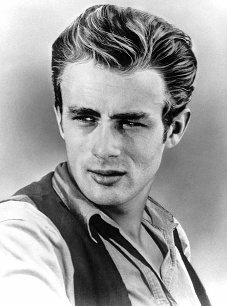 444px-James_Dean_in_Giant_1956.jpg