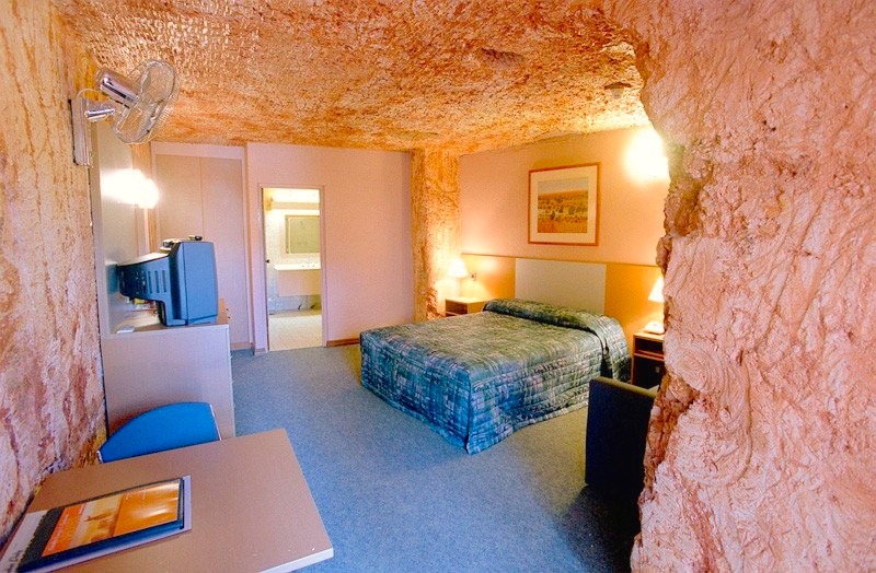 CREATOR: gd-jpeg v1.0 (using IJG JPEG v62), quality = 90