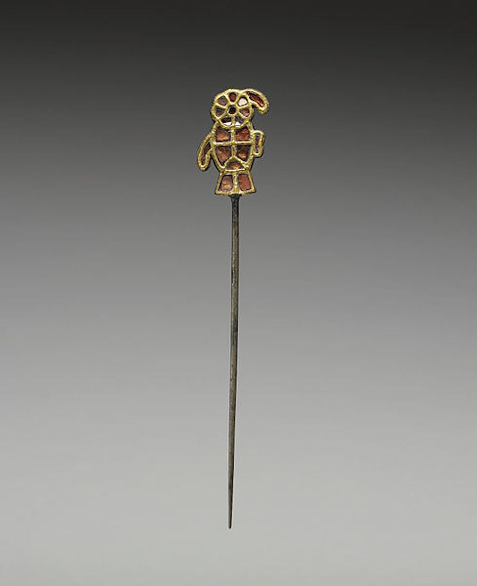 489px-Frankish_-_Hair_Pin_-_Walters_571883.jpg