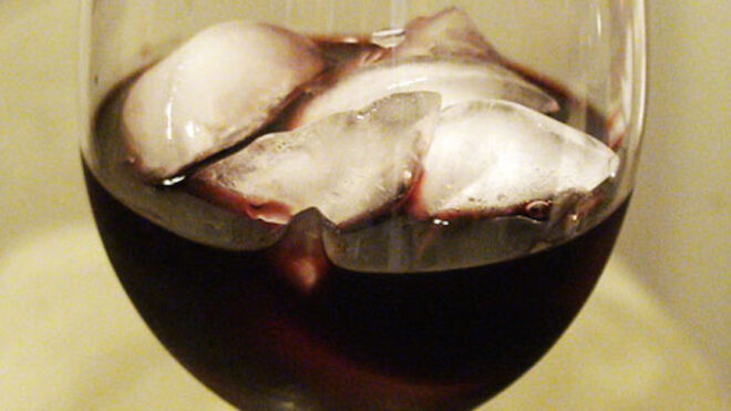 566476-iced-wine (1)