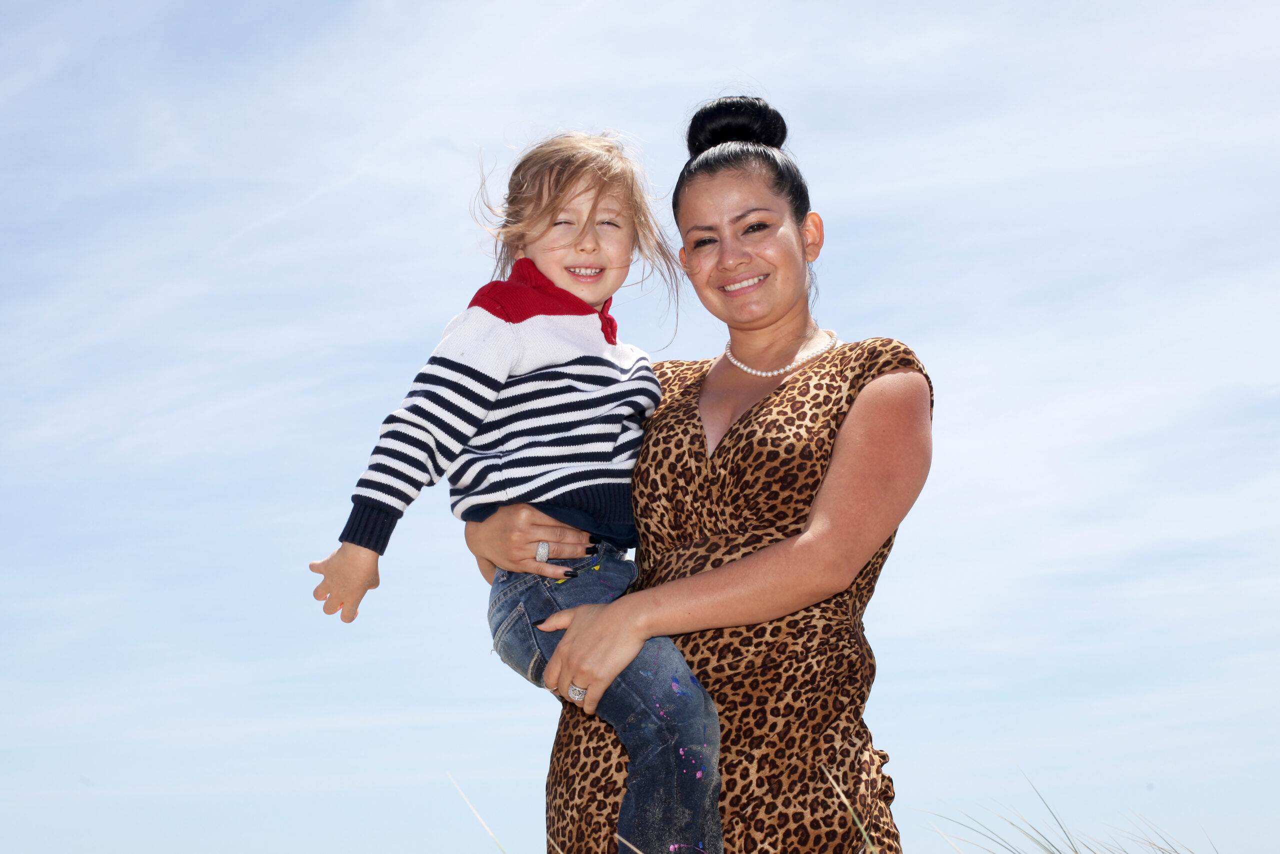 'TELEPATHIC' GENIUS CHILD TESTED BY SCIENTIST 'TELEPATHIC' GENIUS CHILD TESTED BY SCIENTIST