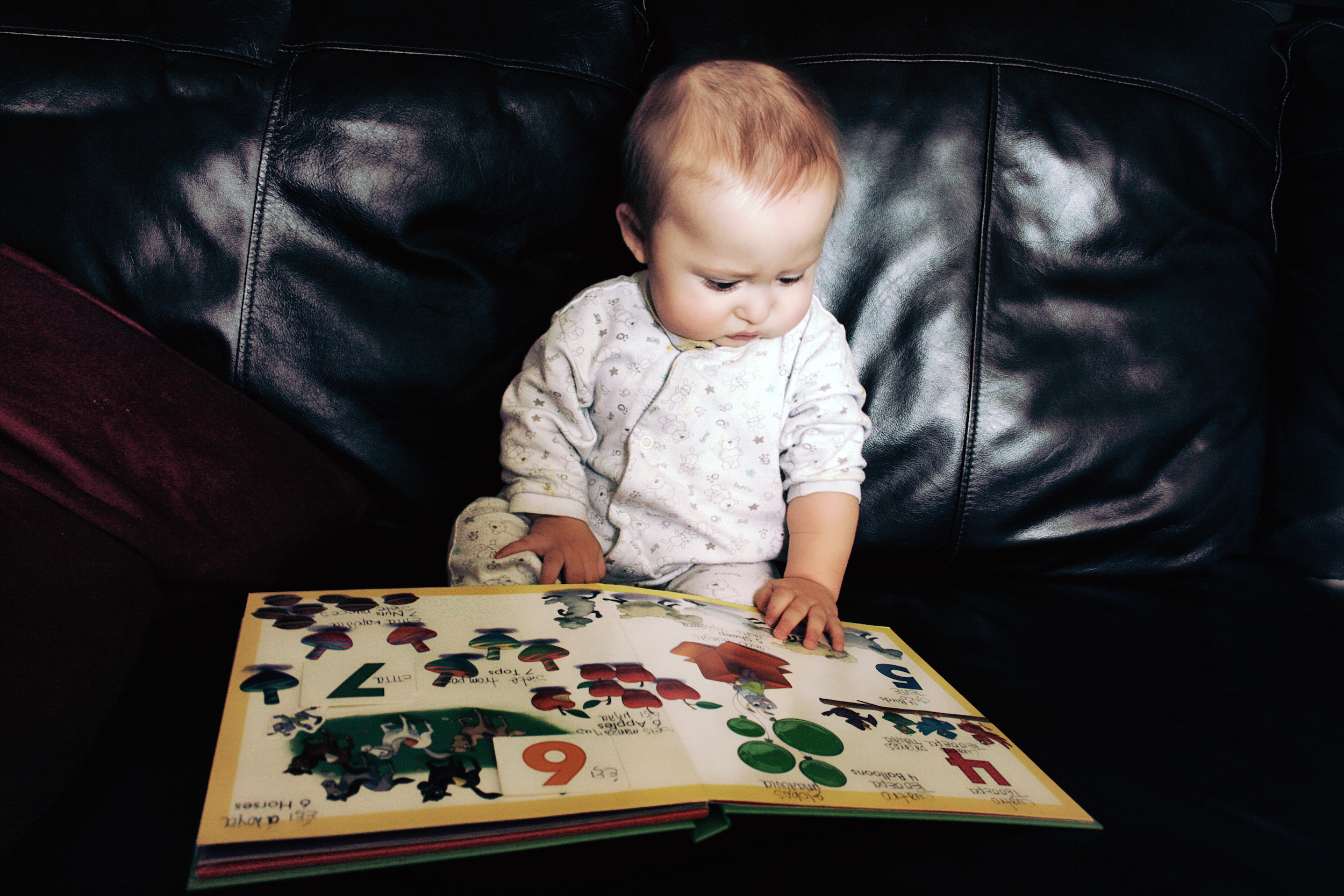 'TELEPATHIC' GENIUS CHILD TESTED BY SCIENTIST 'TELEPATHIC' GENIUS CHILD TESTED BY SCIENTIST