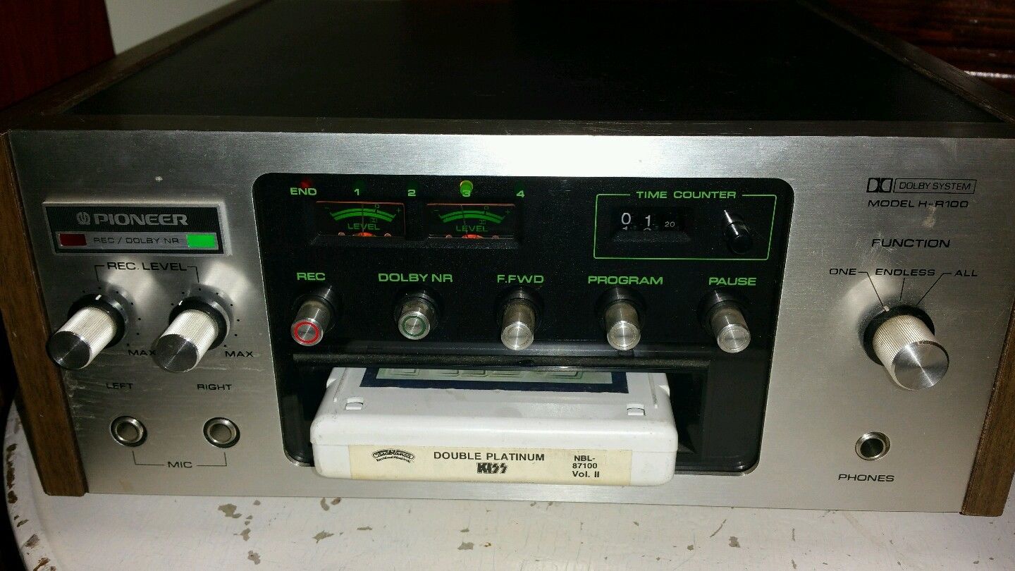8-track-player.jpg