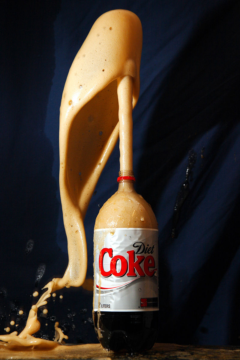 800px-Diet_Coke_Mentos.jpg