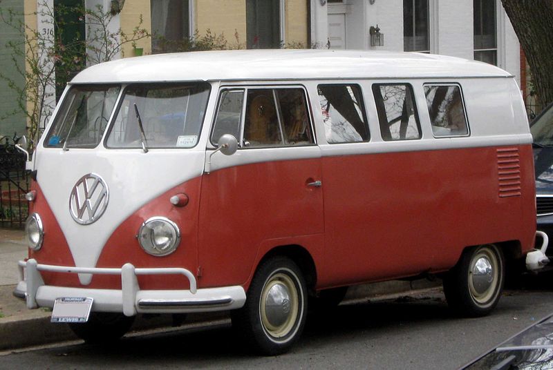 800px-Volkswagen_Type_2_T1.jpg