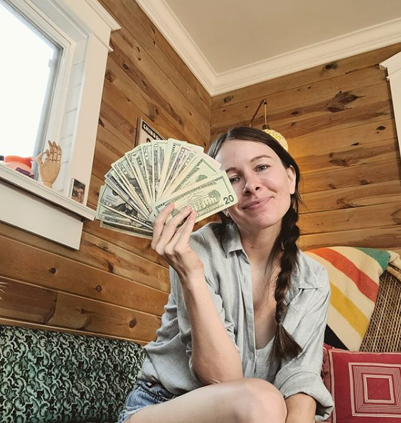 AM-B-ER-____-on-Instagram-_TIP-BIG-DENVER-I-NEED-YOUR-HELP-Because-I-know-what-I-ve-gotta-do-to-get-more-donations-call.png