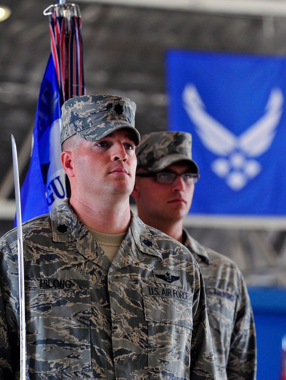 Air_Force_airmen_in_Airman_Battle_Uniform.jpg