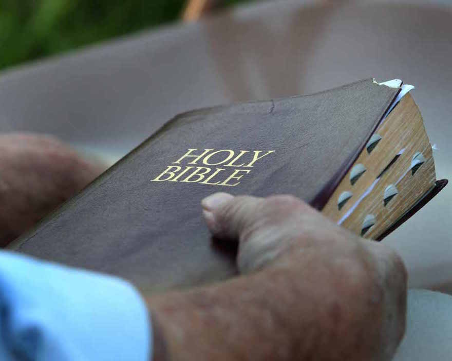 Americana_Wedding_The_Preacher_138526524.jpg