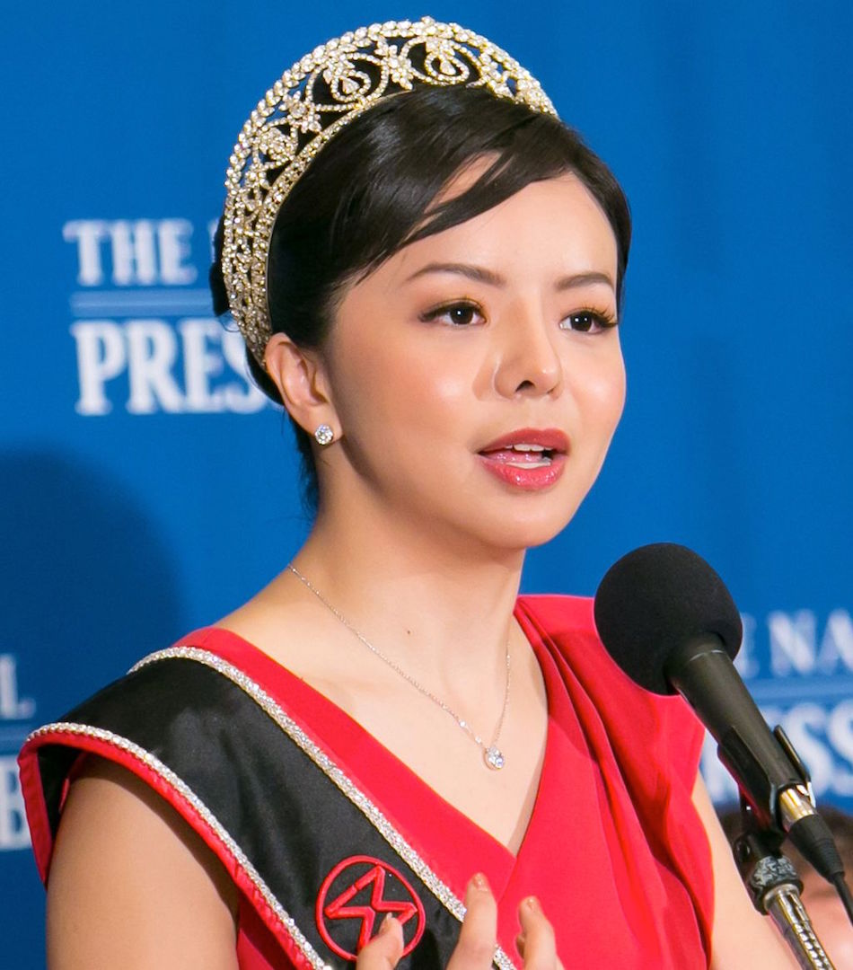 Anastasia_Lin_speaking_at_the_National_Press_Club_1.jpg