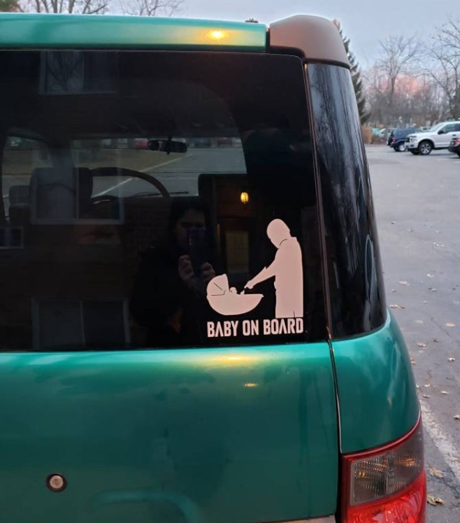 Baby-yoda-on-board-Decal-Etsy.png