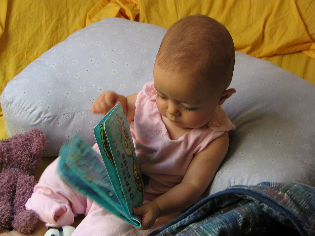 Baby_with_book.jpg