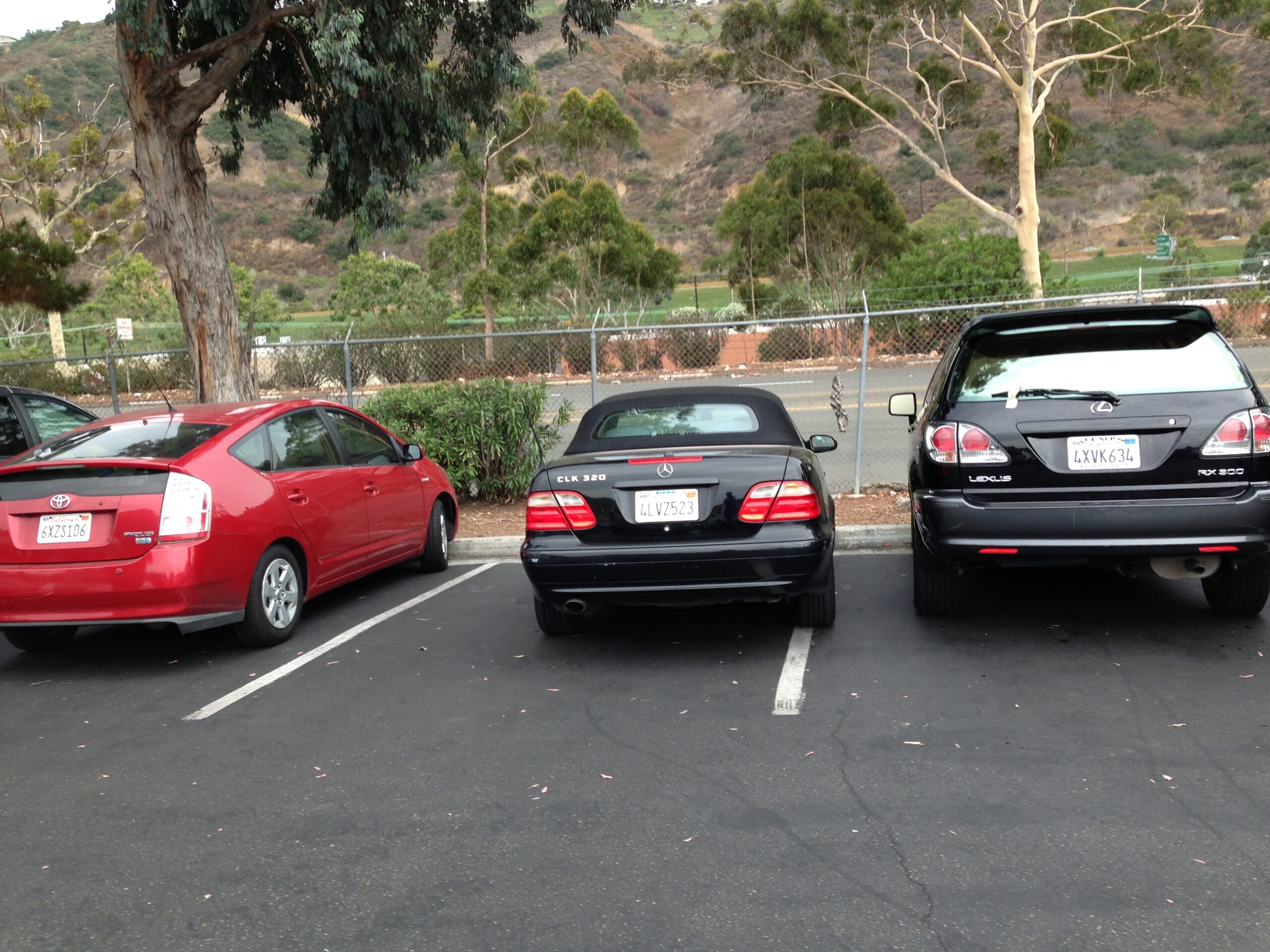 Bad_Parking_1_2013-07-21.jpg
