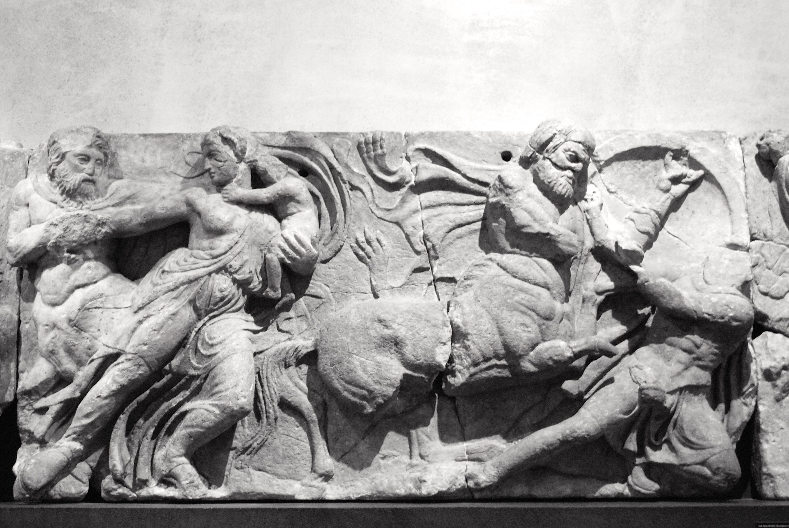 Bassar_Frieze_1058.jpg