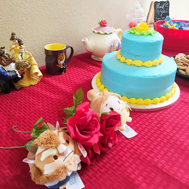 Beauty-and-the-Beast-Cake-Table.jpg