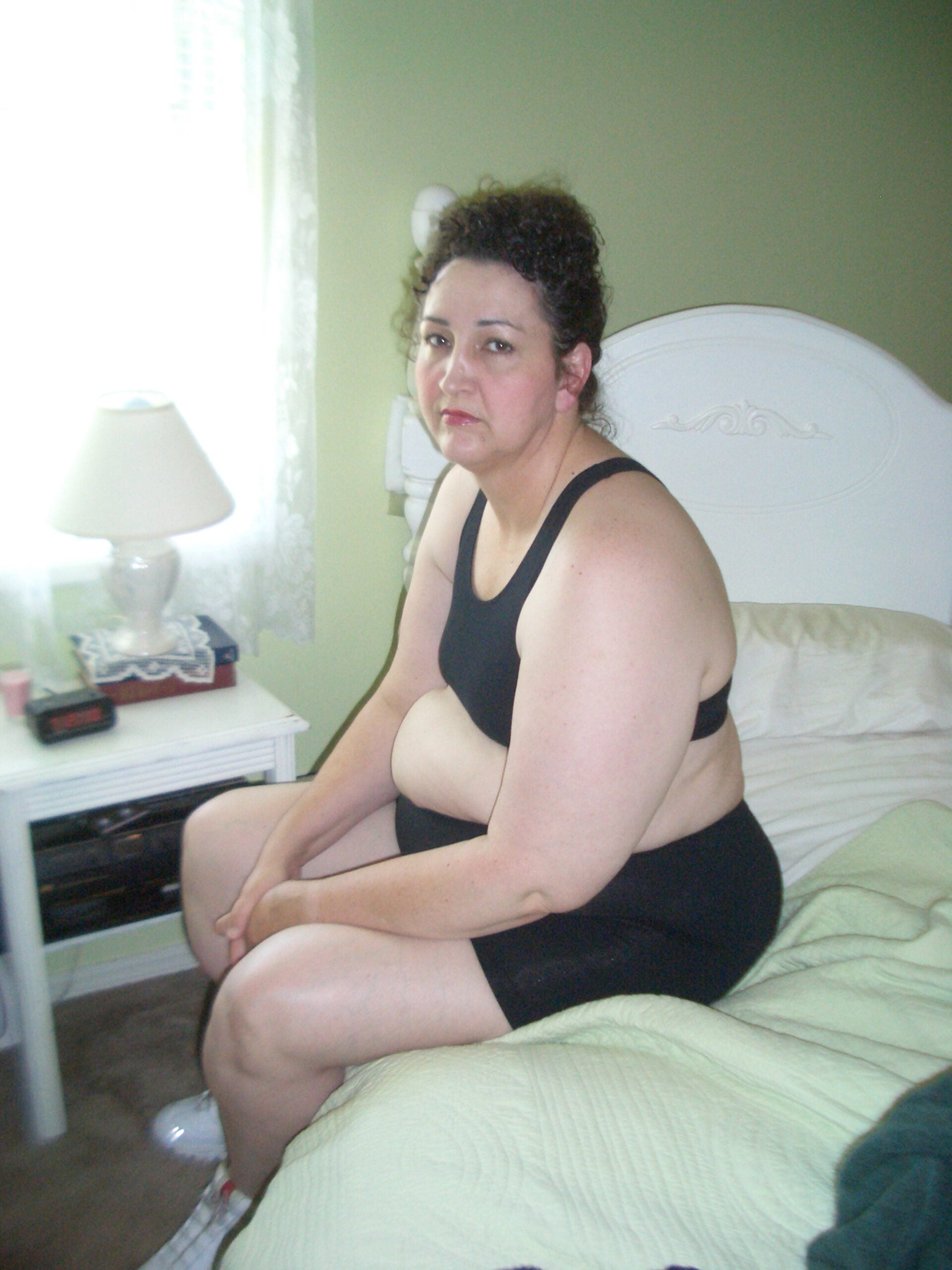 CATERS_MUMS_BATTLE_TO_LOSE_WEIGHT_AFTER_TWELVE_PREGNANCIES_02.jpg