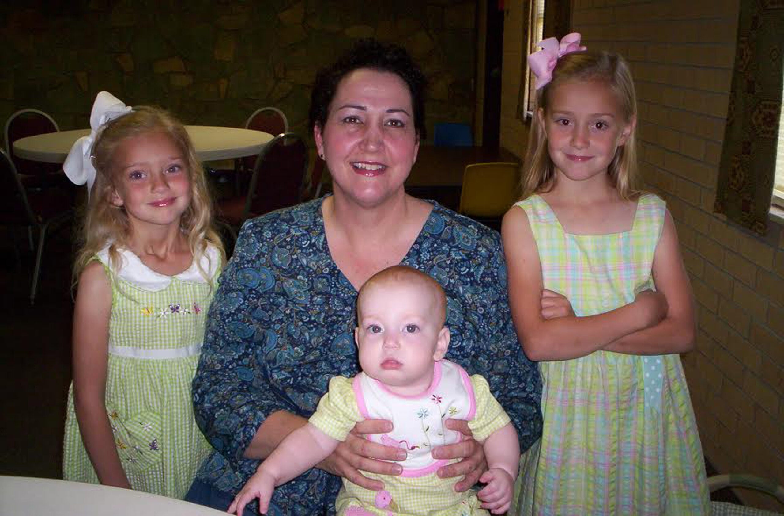 CATERS_MUMS_BATTLE_TO_LOSE_WEIGHT_AFTER_TWELVE_PREGNANCIES_06.jpg