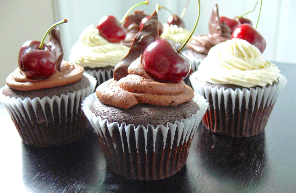 Chocolate-Cherry-Cupcakes.jpg