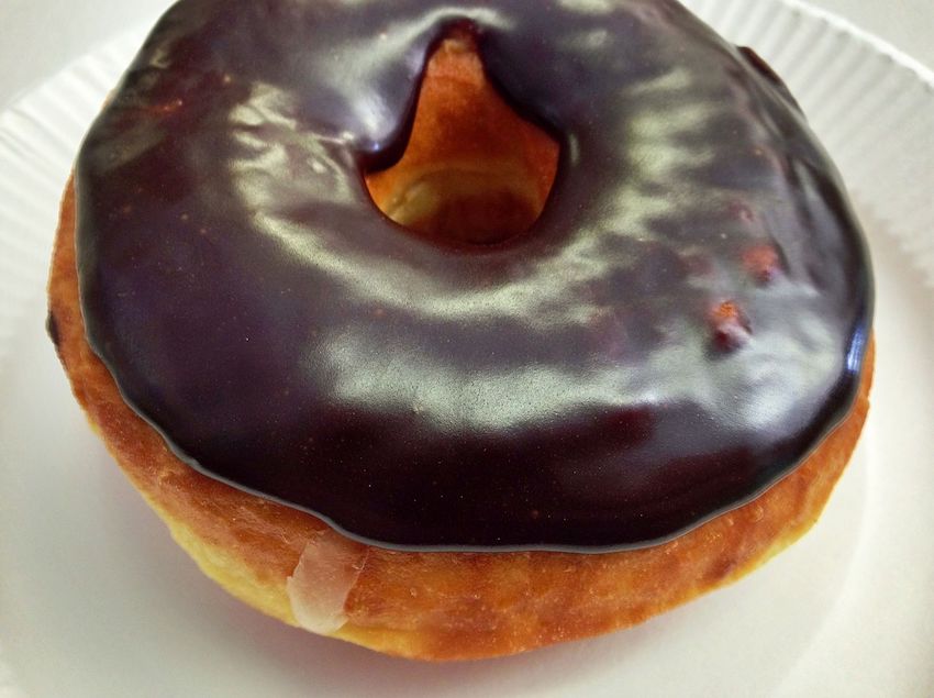 Chocolate_Frosted_Donut_Coffee_An_Westport_CT_06880_USA_-_Mar_2013.jpg