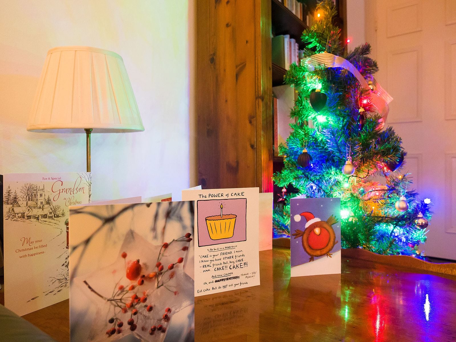 Christmas_cards_11392453944.jpg
