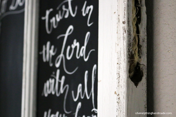 DIY-Old-Window-Frame-Chalkboard1.jpg