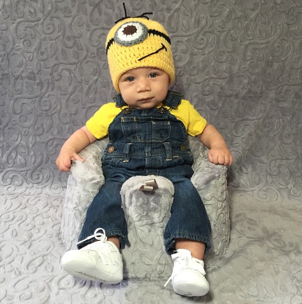 Day-25-Mommys-little-Minion.jpg