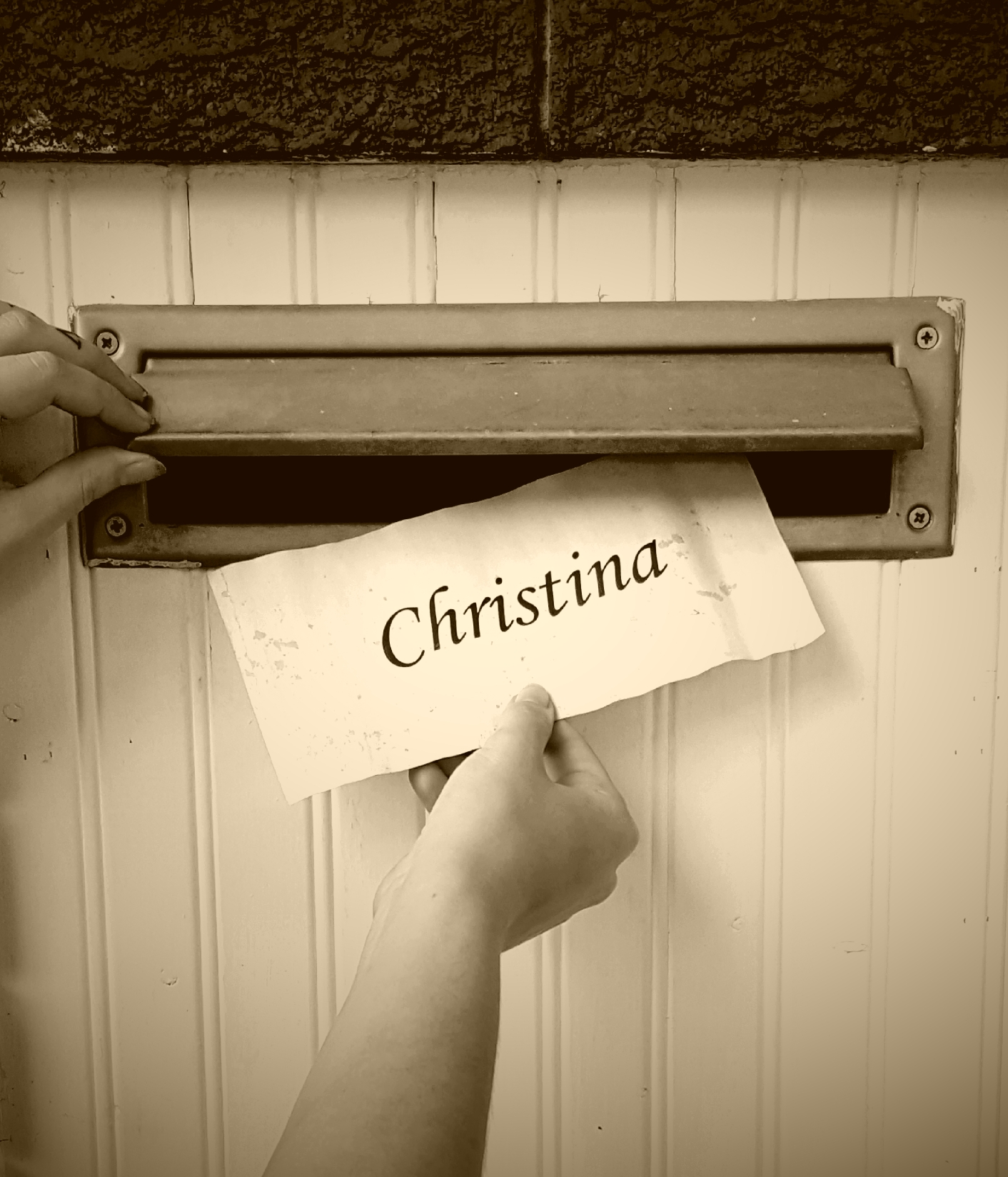 Desiree-O-_-LittleThings-_-mailing-letter.jpg