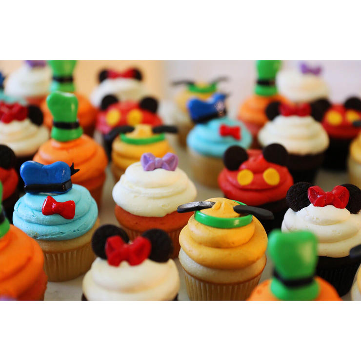 Disney-Character-Cupcakes.jpg