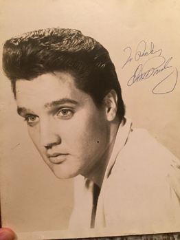 Elvis-Autograph.png