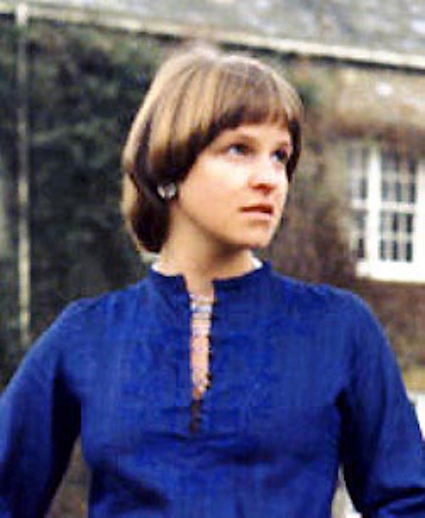 English_Country_Cottage_2364756846_crop.jpg