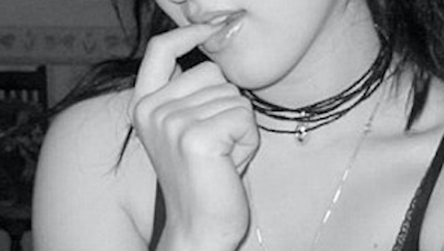 Extra-Finger-6.jpg