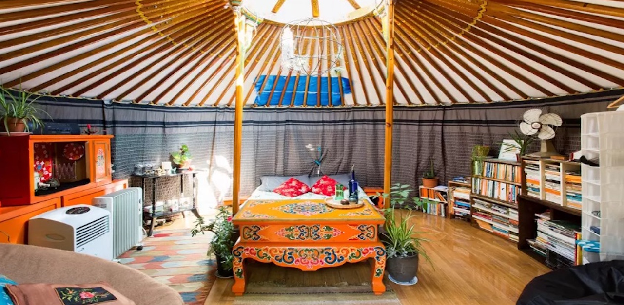 Fancy Yurt Feature 2