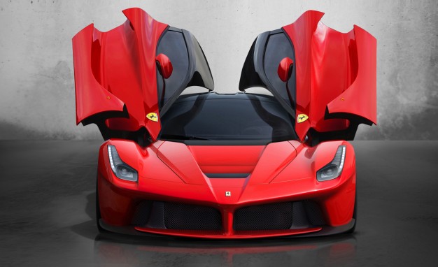 Ferrari-LaFerrari-Car-And-Driver.jpg