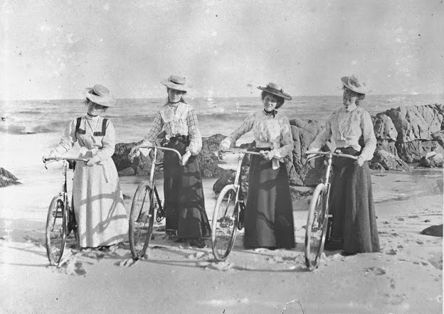 Four-young-women-with-their-bicycles-on-the-beach-Moruya-New-South-Wales-ca.-1900.jpg