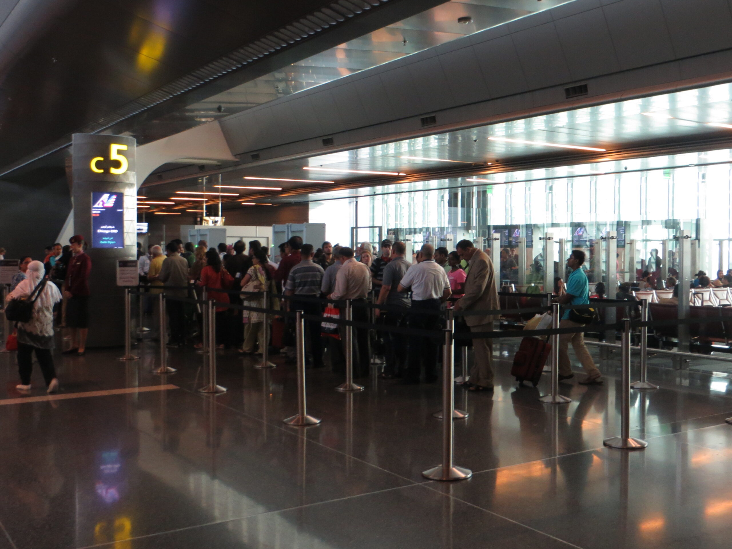 Gate_C5_at_Hamad_Airport_07-2014.jpg