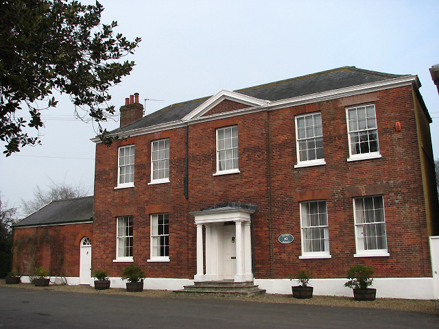 Georgian_House_-_geograph.org_.uk_-_696627.jpg