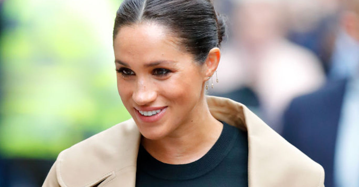 meghan-maternity-dress