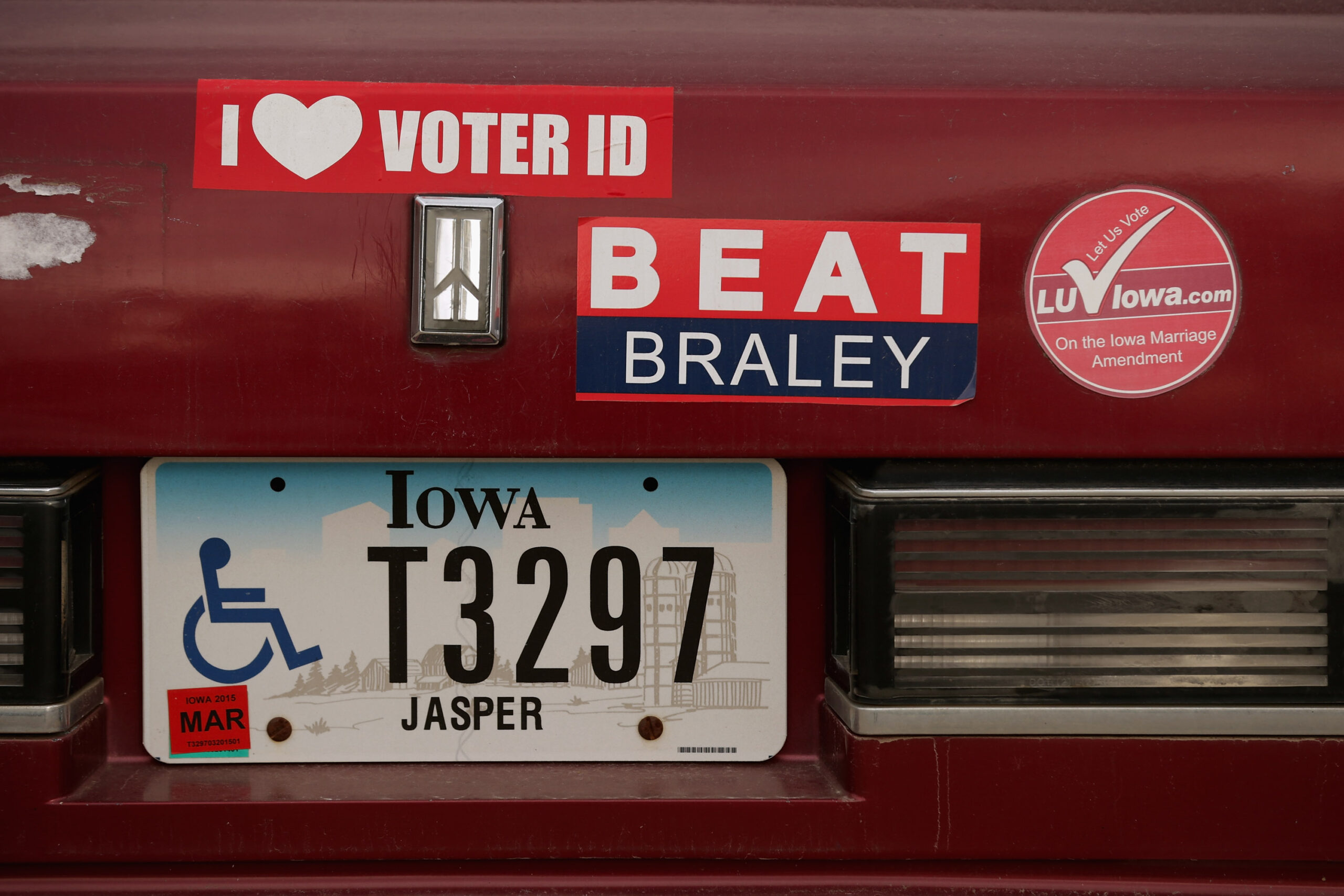 Republican Senate Candidate Jodi Ernst Campaigns Throughout Iowa